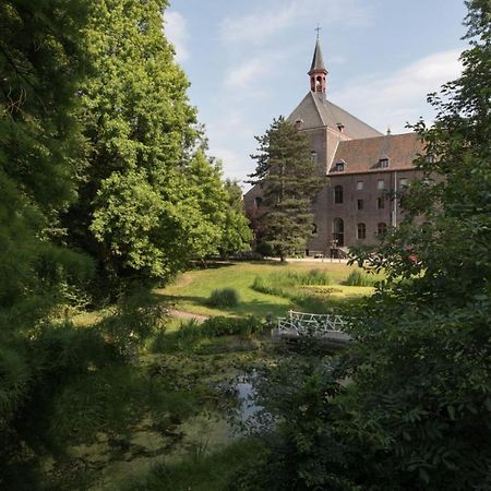 Het Rustpunt Bed & Breakfast Ghent Luaran gambar